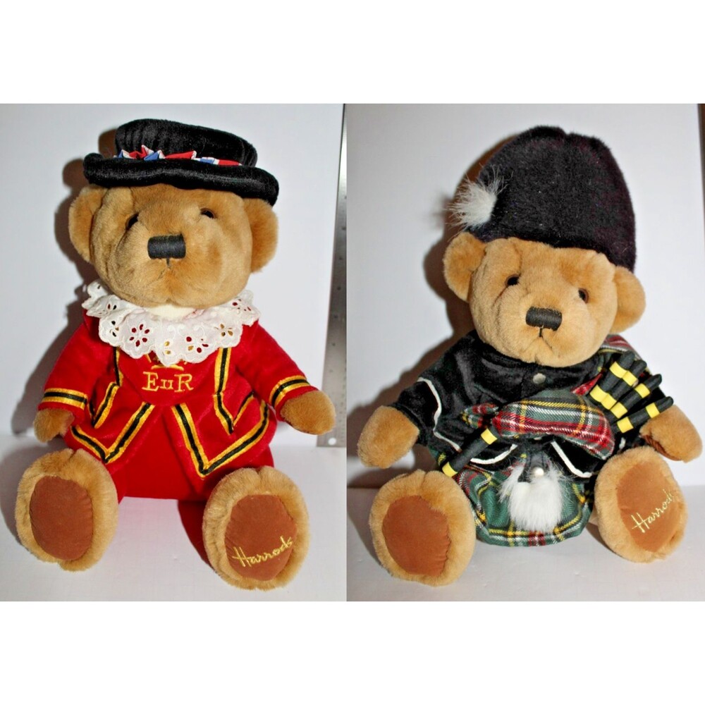 Harrod's Beefeater & Harrods's Scottish Piper Bears (Lot of 2)